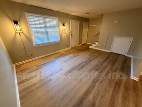 1711 Herrin Dr in Johnson City, TN - Building Photo - Building Photo