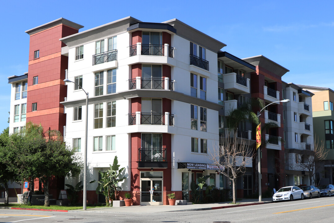 The Encore in Pasadena, CA - Building Photo