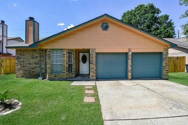 property at 2623 Forestbrook Dr