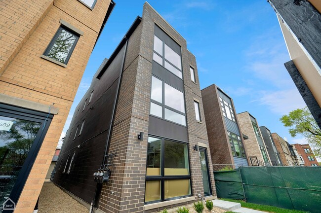 property at 4607 S St Lawrence Ave