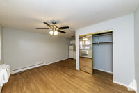 4610 N Dover St, Unit 3D in Chicago, IL - Building Photo - Building Photo