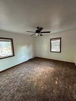 820 S 10th St in Laramie, WY - Building Photo