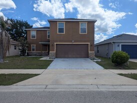 1628 Strathmore Cir in Mount Dora, FL - Building Photo