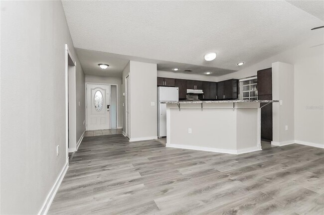 7606 Willow Park Dr in Tampa, FL - Building Photo - Building Photo