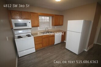 4812 SW 3rd St in Des Moines, IA - Building Photo - Building Photo