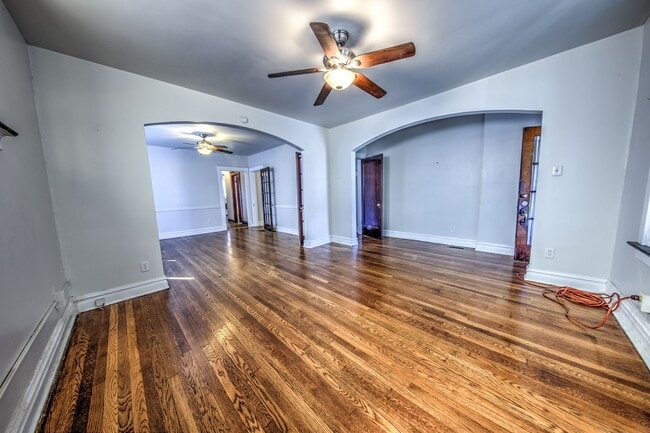 5231 S Grand Blvd in St. Louis, MO - Building Photo - Building Photo