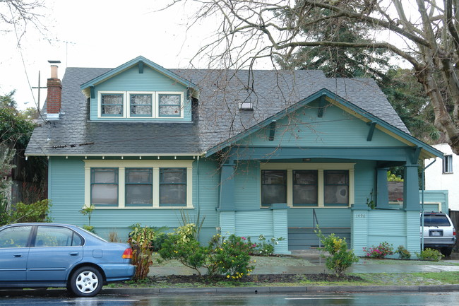 1496 Marin Ave in Albany, CA - Building Photo - Building Photo