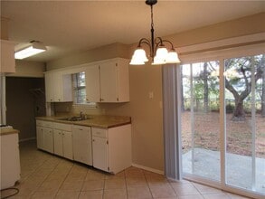 1209 S Prospect St in Siloam Springs, AR - Building Photo - Building Photo