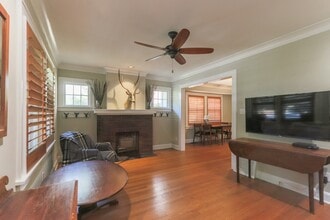 4805 Mercier St in Kansas City, MO - Foto de edificio - Building Photo
