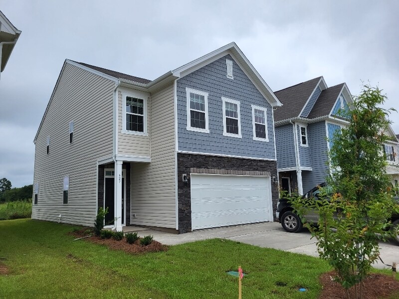 627 Olympia St in Gilbert, SC - Building Photo