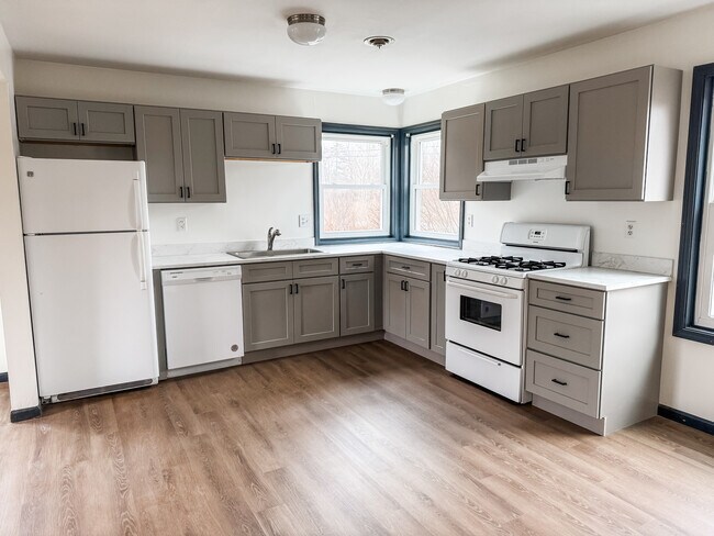 405 Main St, Unit 2 in Freeville, NY - Building Photo - Building Photo