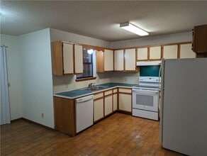 2863 Kasey Ave in Springdale, AR - Building Photo - Building Photo
