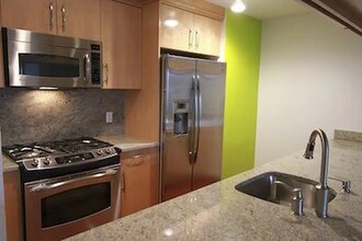 161 E 110th St-Unit -8B in New York, NY - Building Photo - Building Photo