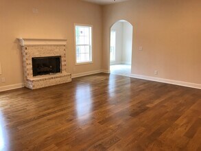 1605 N Camden Dr in Auburn, AL - Building Photo - Building Photo