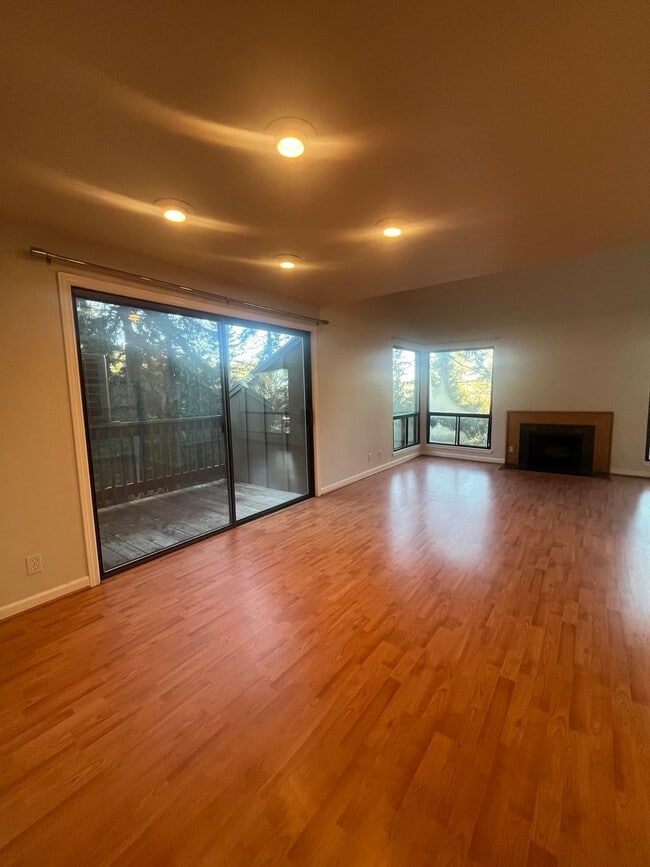 property at 109 Treehill Loop