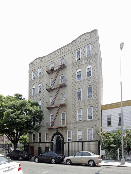 2312 Prospect Ave in Bronx, NY - Foto de edificio