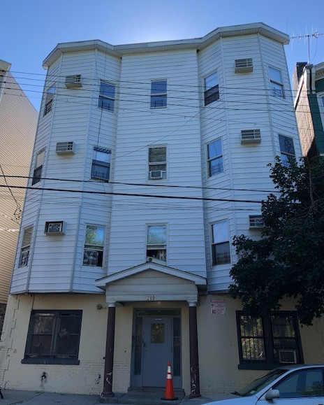 290 Woodworth Ave in Yonkers, NY - Building Photo - Primary Photo