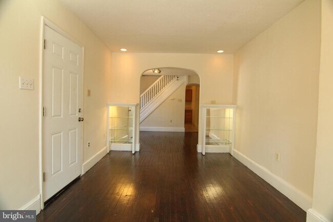 266 Manatawny St in Pottstown, PA - Building Photo - Building Photo