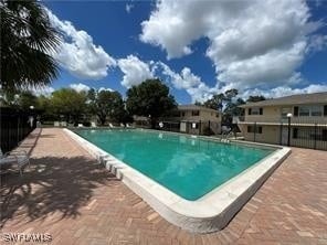 3325 Arpt Rd S, Unit R3 in Naples, FL - Building Photo - Building Photo