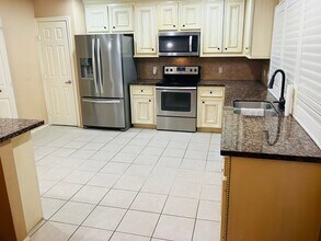 14426 Kemrock Dr in Houston, TX - Building Photo - Building Photo