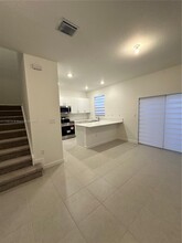 2889 25rd in Homestead, FL - Building Photo - Building Photo