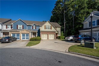 267 Brownstone Cir-Unit -26 in Marietta, GA - Foto de edificio - Building Photo