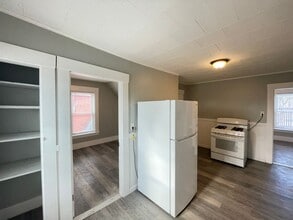 29 Pennacook St in Manchester, NH - Building Photo - Building Photo