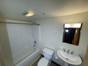 905 Liberty Ave, Unit 2A in Pittsburgh, PA - Building Photo - Building Photo