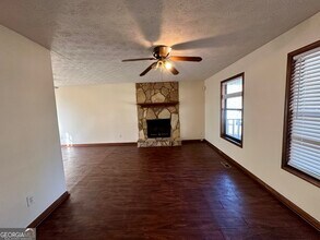 3641 Ashley Woods Dr in Powder Springs, GA - Building Photo - Building Photo