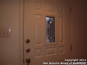 10106 Trailhead Pass in San Antonio, TX - Foto de edificio - Building Photo