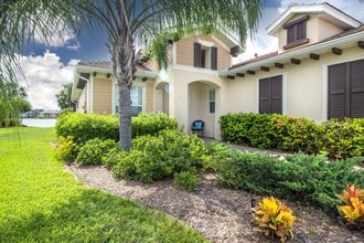 1030 Overlook Ct in Bradenton, FL - Building Photo - Building Photo