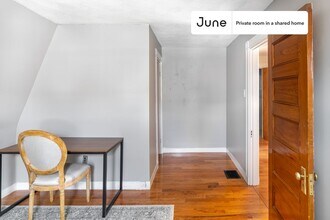 Private bedroom in 6 bed/1.5 bath Home in Boston, MA - Building Photo - Building Photo