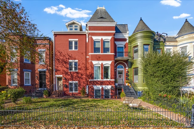 property at 1328 Maryland Ave NE