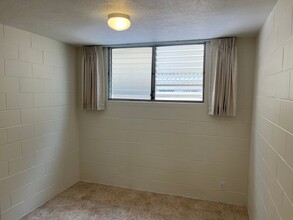 855 Olokele Ave in Honolulu, HI - Foto de edificio - Building Photo