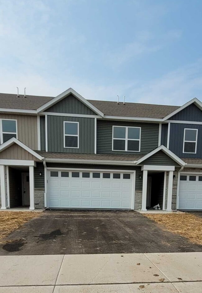 property at 1606 Eastside Cir