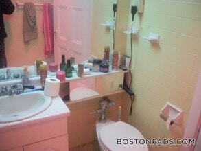 62 Boylston St in Boston, MA - Building Photo - Building Photo