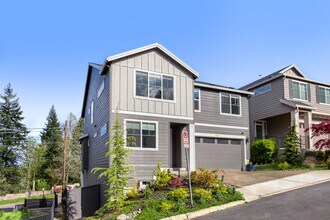 8516 SW Hamilton Ter in Beaverton, OR - Building Photo - Building Photo