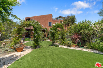 2512 Grand Canal in Los Angeles, CA - Building Photo - Building Photo