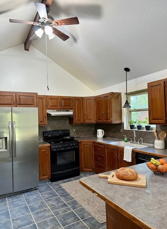 586 4000 S in Ogden, UT - Building Photo - Building Photo