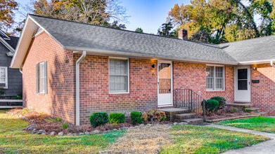 805 Trenton St in High Point, NC - Building Photo - Building Photo