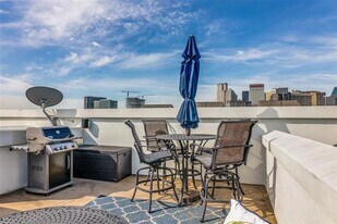 3028 Carmel St in Dallas, TX - Building Photo