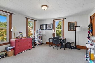 62 Maple St, Unit Upper Level in Duplex in Easthampton, MA - Building Photo - Building Photo