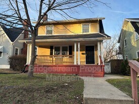 167 W Hudson Ave in Dayton, OH - Building Photo