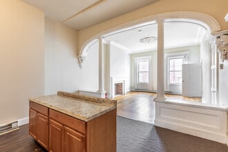 16-22 Trinity Pl in Albany, NY - Building Photo - Interior Photo