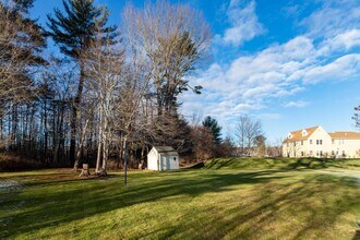 4 Pheasant Ct in York, ME - Building Photo - Building Photo
