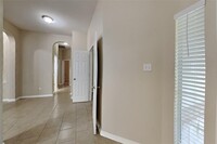 12718 Whistling Springs Dr in Humble, TX - Foto de edificio - Building Photo