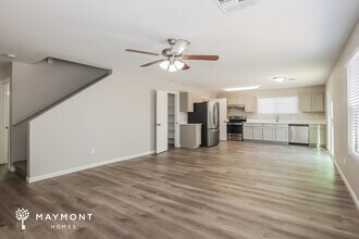 2327 E 35th Ave in Apache Junction, AZ - Building Photo - Building Photo