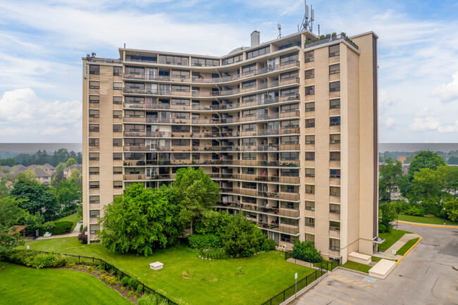 Royal Gate Apartments