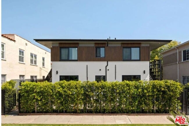 1450 S Crescent Heights Blvd in Los Angeles, CA - Building Photo - Building Photo