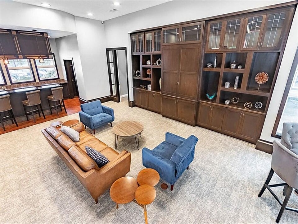 Elevate on Main in Granger, IN - Building Photo